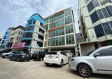 ขายอาคารสำนักงาน 5 ชั้น พร้อมลิฟต์ มีที่จอดรถ ซอยรัตนาธิเบศร์ 32 ใกล้ MRTแยกนนทบุรี 1 แค่ 120 เมตร - DDproperty.com