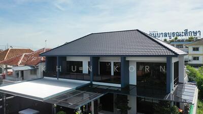 ขาย - ขาย บ้านหรูระดับ Private Luxury ประชาอุทิศ 76 ทุ่งครุ มีสระว่ายน้ำส่วนตัว Built In ทั้งหลัง, กรุงเทพ