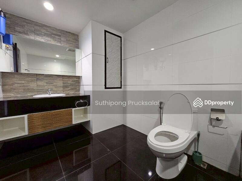 For Rent - D.S. Tower 1 Sukhumvit 33, Bangkok