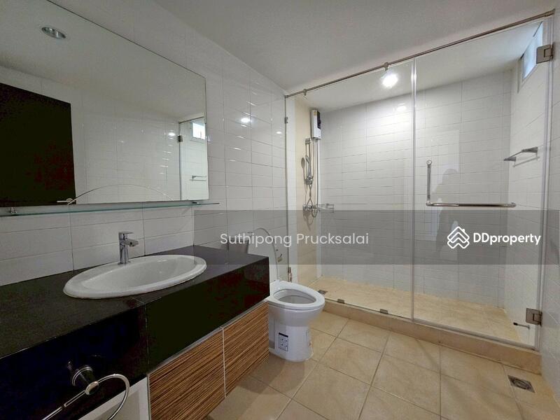 For Rent - D.S. Tower 1 Sukhumvit 33, Bangkok