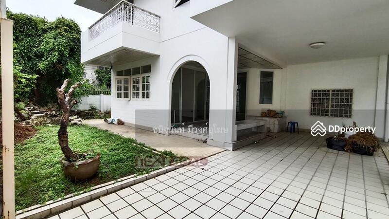 For Sale - Land 71 sqw. For Sale with a House in Yenakard-Rama 4 area, Bangkok