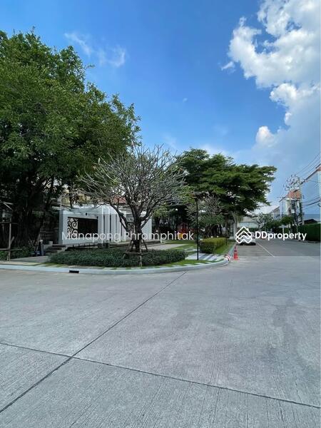 For Sale - Ban Klang Mueng Ratchada 36, Bangkok