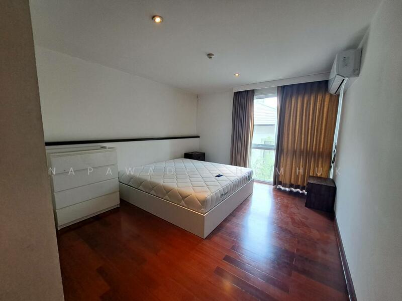 Urbana Sukhumvit 15, Bangkok, Soi Sukhumvit 15, Khlongtoei Nua, Watthana, Bangkok, 2 Bedrooms, 113 sqm, Condo For Rent, by Napawadee Homhuk, 60061705 - DDproperty.com