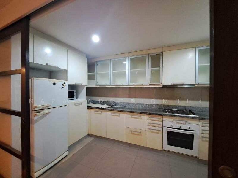 Urbana Sukhumvit 15 : เออร์บาน่า สุขุมวิท 15, กรุงเทพ, ซอยสุขุมวิท 15, คลองเตยเหนือ, วัฒนา, กรุงเทพ, 113 ตร.ม., คอนโด ให้เช่า, โดย Napawadee Homhuk, 60061705 - DDproperty.com