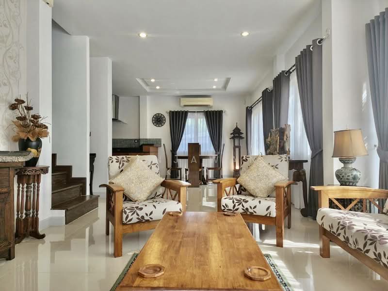 Patta Ville Village : หมู่บ้านภัททา วิลล์, ชลบุรี, พรประภานิมิตร 26 เมืองพัทยา, บางละมุง, บางละมุง, ชลบุรี, 340 ตร.ม., วิลล่า ให้เช่า, โดย Benjawan Chukunhom, 60061861 - DDproperty.com