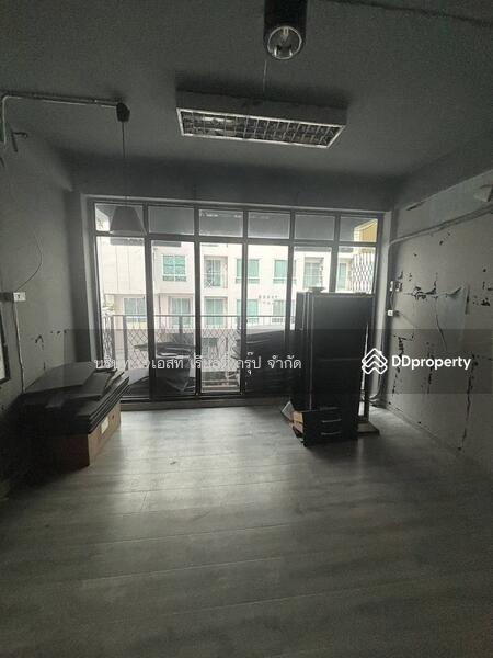 ขาย - Townhouse Pipat 2 Convent, กรุงเทพ