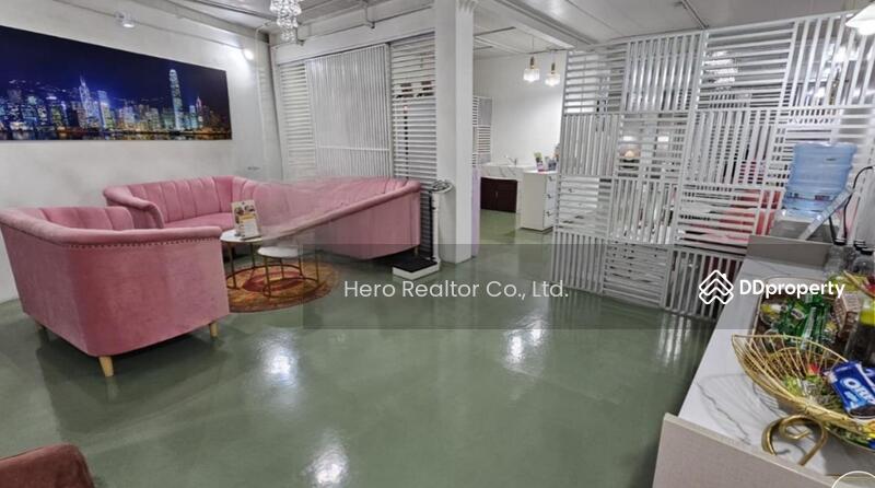 ให้เช่า - ให้เช่าพื้นที่ค้าปลีก Retail สุขุมวิท วัฒนา BTS อโศก BRE25239, กรุงเทพ