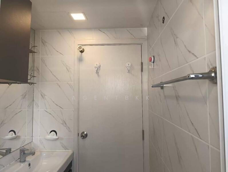 Atmoz Ratchada-Huaikwang, Bangkok, Saha Kan Pramun Alley, Wang Thonglang, Wang Thonglang, Bangkok, 2 Bedrooms, 34 sqm, Condo For Sale, by Agentbkk, 60062964 - DDproperty.com