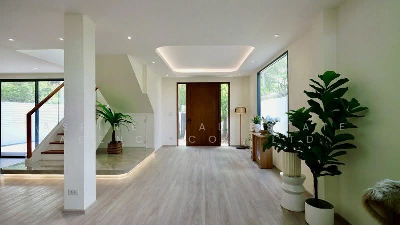 บ้านเดี่ยว 2 ชั้นมินิมอลโมเดิร์น รีโนเวทใหม่, กรุงเทพ, คลองตันเหนือ, วัฒนา, กรุงเทพ, 400 ตร.ม., บ้านเดี่ยว ขาย, โดย Aspire Real Estate Agency Co., Ltd., 60063117 - DDproperty.com
