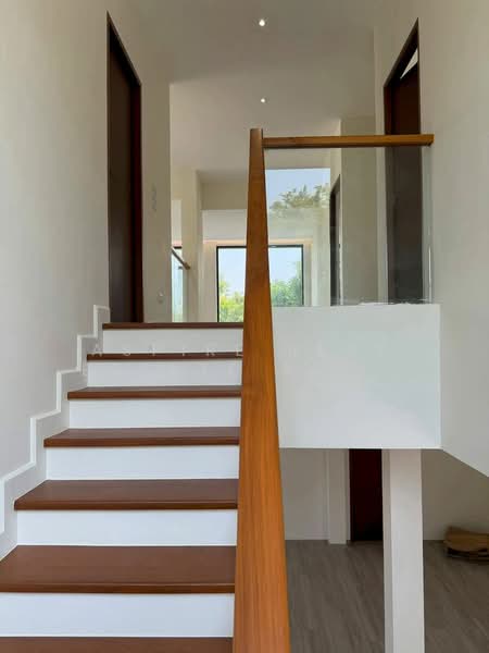 บ้านเดี่ยว 2 ชั้นมินิมอลโมเดิร์น รีโนเวทใหม่, Bangkok, Khlong Tan Nua, Watthana, Bangkok, 4 Bedrooms, 400 sqm, Single Detached House For Sale, by Aspire Real Estate Agency Co., Ltd., 60063117 - DDproperty.com