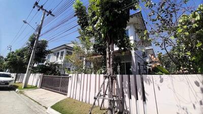 ขาย - Villa Nova Teparak : วิลล่า โนวา เทพารักษ์, สมุทรปราการ