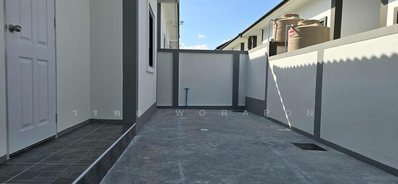 For Sale - Vara Ville Single Houses Near Industrial Estate – Save 200,000!, Rayong