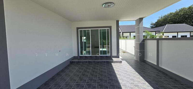 For Sale - Vara Ville Single Houses Near Industrial Estate – Save 200,000!, Rayong