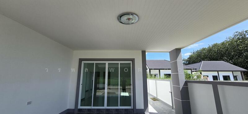 For Sale - Vara Ville Single Houses Near Industrial Estate – Save 200,000!, Rayong