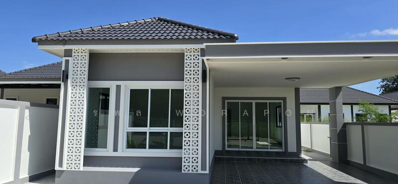 For Sale - Vara Ville Single Houses Near Industrial Estate – Save 200,000!, Rayong