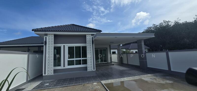 For Sale - Vara Ville Single Houses Near Industrial Estate – Save 200,000!, Rayong