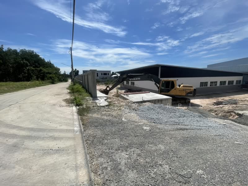 ขายโกดัง/โรงงานสร้างใหม่ศรีราชาสีม่วงลาย 5 ไร่ ขนาดโกดัง2,610ตรม. ใกล้นิคมอีสเทอร์ซีบอร์ด-8กม., ชลบุรี, บ่อวิน, ศรีราชา, ชลบุรี, 2,610 ตร.ม., โกดัง-โรงงาน ขาย, โดย RICHWELL INTERPLUS, 60064078 - DDproperty.com