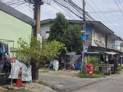 ขาย - ที่ดินพร้อมสิ่งปลูกสร้างในซอยอุดมสุข26 บางนา, กรุงเทพ