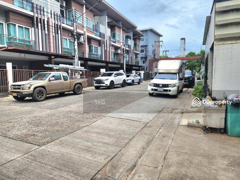 ให้เช่า - เช่าสำนักานทาว์โฮม 3 ชั้น ใกล้ สนามกีฬา 80 ปี, นครราชสีมา
