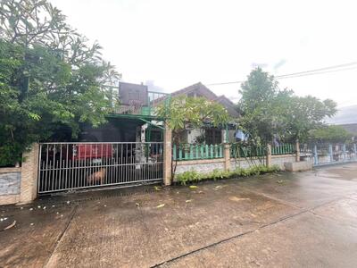 ขาย - ขายบ้านเดี่ยว หมู่บ้านสิริศา 4 ต.บางเสร่ อ.สัตหีบ จ.ชลบุรี, ชลบุรี