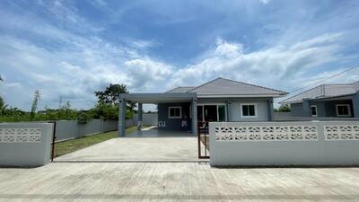 ขาย - บ้านเดี่ยวชั้นเดียว บ้านสวนอัจฉรา อำเภอแปลงยาว ฉะเชิงเทรา (บ้านใหม่ในโครงการ), ฉะเชิงเทรา