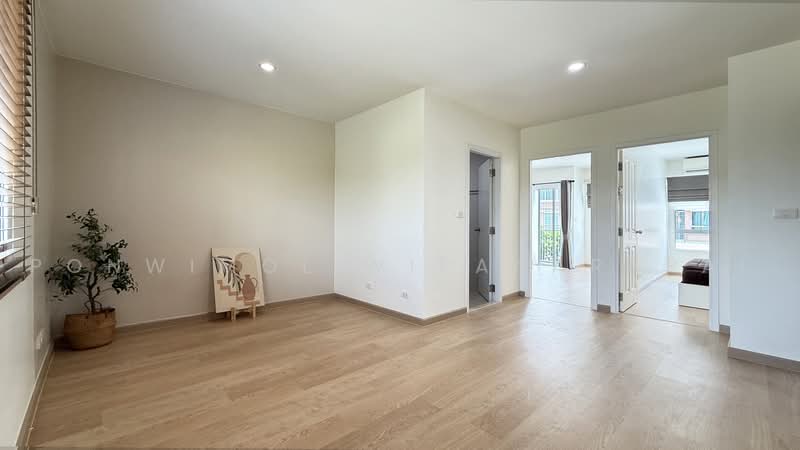 Villette City Pattanakarn 38, Bangkok, Phatthanakan Road, Prawet, Bangkok, 3 Bedrooms, 180 sqm, Townhouse For Sale, by Ponwimol Wipanarapai, 60064823 - DDproperty.com