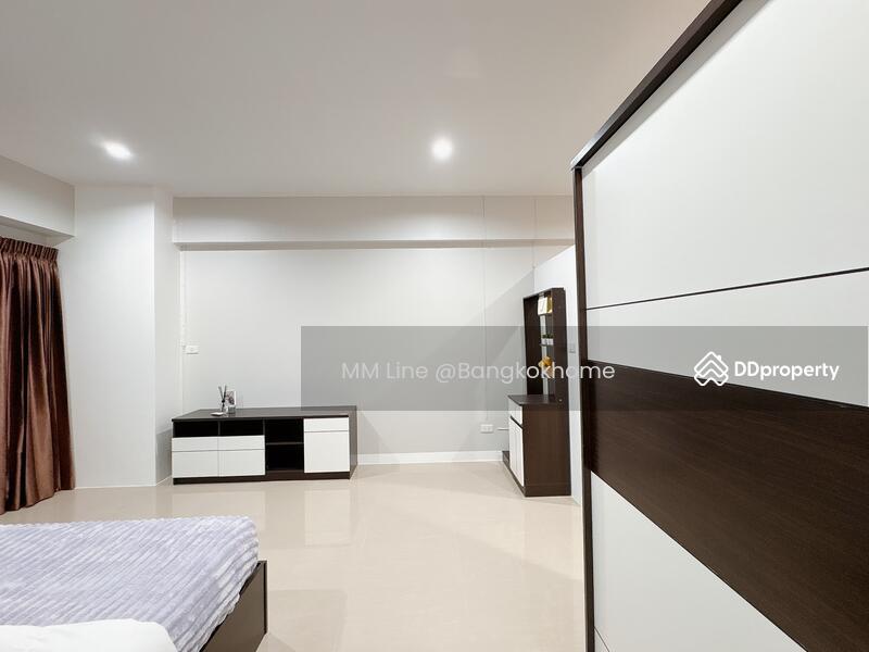 For Sale - Central Ratchayothin Park, Bangkok