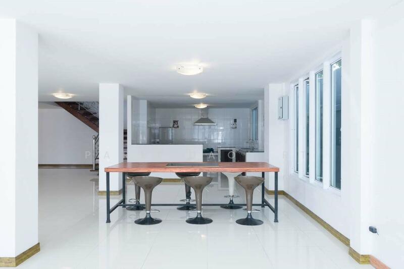 ขาย - Chock Chai Ruam Mit, กรุงเทพ