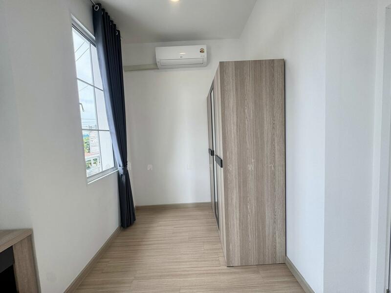 ให้เช่าทาวน์โฮม ม.เสนาวีว่า(เจซิตี้) อัสสัมชัญ ศรีราชา, Chon Buri (Pattaya), Surasak, Si Racha, Chon Buri (Pattaya), 3 Bedrooms, 65 sqm, Townhouse For Rent, by Dusit Saengfa, 60065436 - DDproperty.com