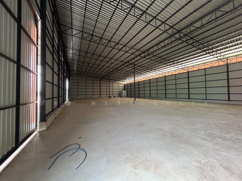 Factory for rent warehouse, on the main road Ban Pho Chachoengsao, 900 sq.m TW8-01725, Chachoengsao, Thappharat, Ban Pho, Chachoengsao, , 900 sqm, Warehouse/Factory For Rent, by ณภัทร พรสิริเมธากุล, 60065527 - DDproperty.com