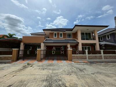 ขาย - ขายบ้านเดี่ยว หมู่บ้านอยู่สบาย2 65.5 ตร.ว. 7 นอน ใกล้เซนทรัลนครปฐม, นครปฐม