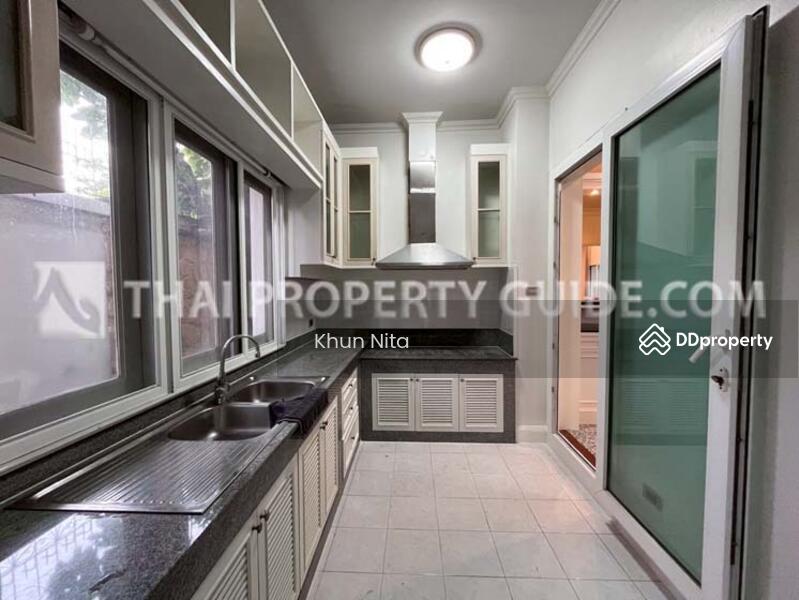 For Rent - Lake Side Villa, Samut Prakan