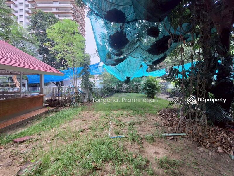 For Rent - standalone for rent, Sukhumvit, Klong Toei, Bangkok