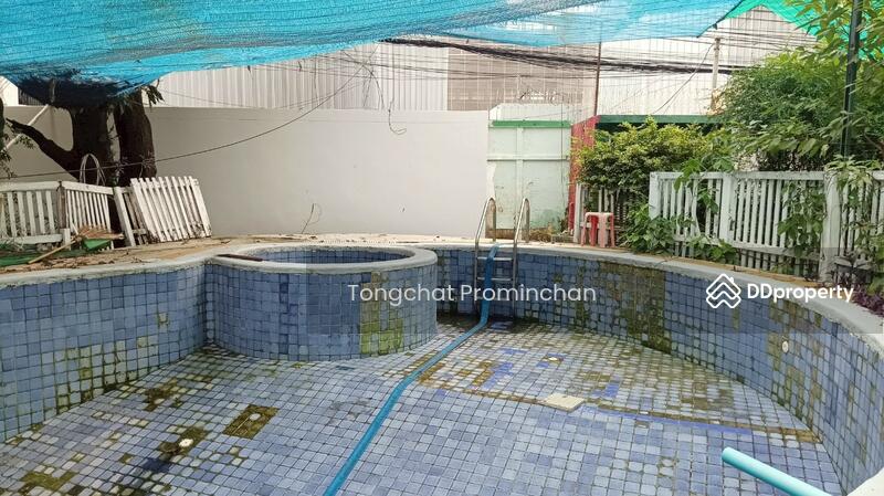 For Rent - standalone for rent, Sukhumvit, Klong Toei, Bangkok