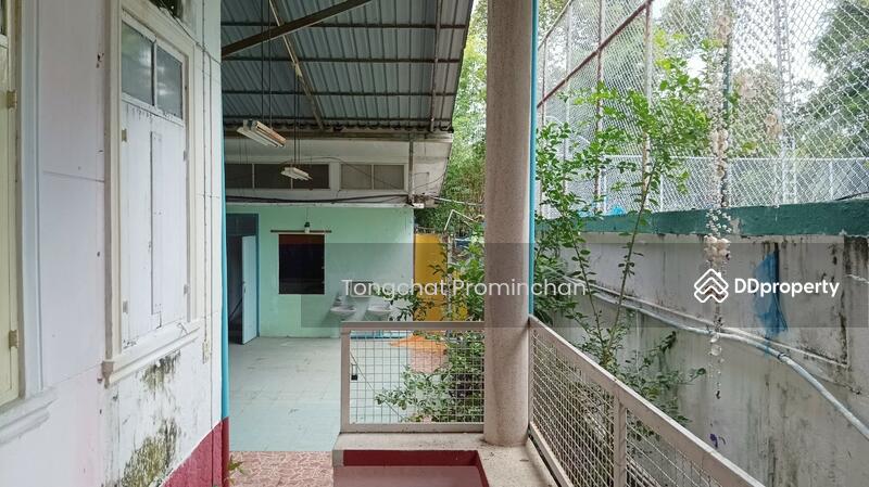 For Rent - standalone for rent, Sukhumvit, Klong Toei, Bangkok