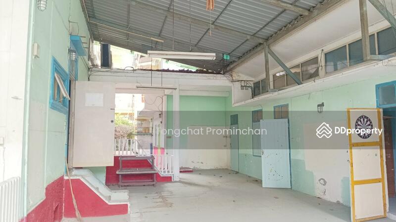 For Rent - standalone for rent, Sukhumvit, Klong Toei, Bangkok
