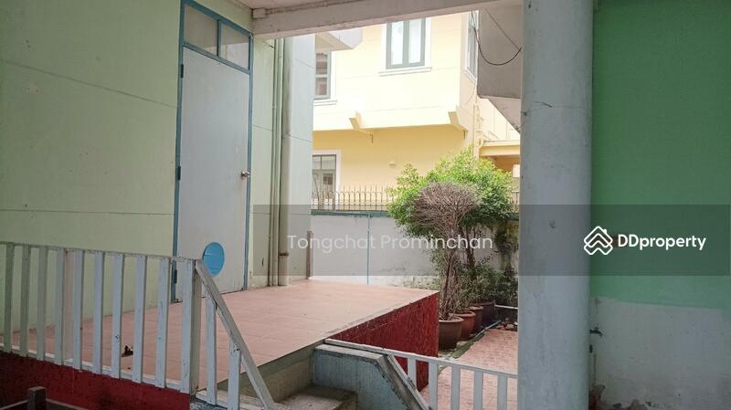 For Rent - standalone for rent, Sukhumvit, Klong Toei, Bangkok