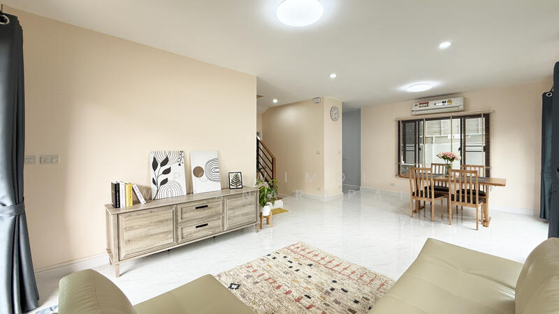 Pruksa Ville 73 Patthanakan, Bangkok, Soi Pattanakarn 38, Suan Luang, Bangkok, 3 Bedrooms, 135 sqm, Single Detached House For Rent, by Ponwimol Wipanarapai, 60065689 - DDproperty.com