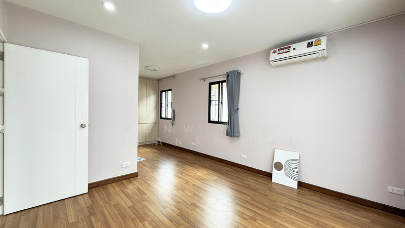 Pruksa Ville 73 Patthanakan, Bangkok, Soi Pattanakarn 38, Suan Luang, Bangkok, 3 Bedrooms, 135 sqm, Single Detached House For Rent, by Ponwimol Wipanarapai, 60065689 - DDproperty.com