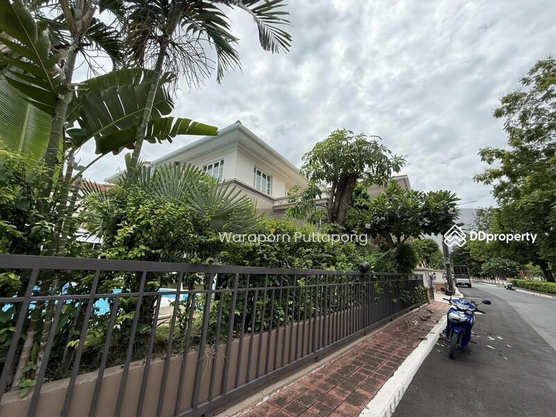 ให้เช่า - Nantawan Sukhumvit 77 : บ้านนันทวัน สุขุมวิท 77, กรุงเทพ