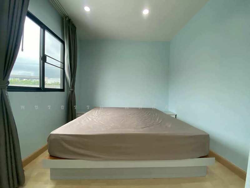 The Connect Pattanakarn 38, Bangkok, Soi Phatthanakan 38, Phatthanakan Road, Suan Luang, Bangkok, 4 Bedrooms, 140 sqm, Townhouse For Rent, by Rattapon Sivamok, 60066215 - DDproperty.com