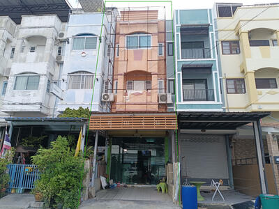 ขาย - อาคารพาณิชย์ 3 ชั้นครึ่ง หมู่บ้านสราสินีวิลล์ พหลโยธิน62, ปทุมธานี