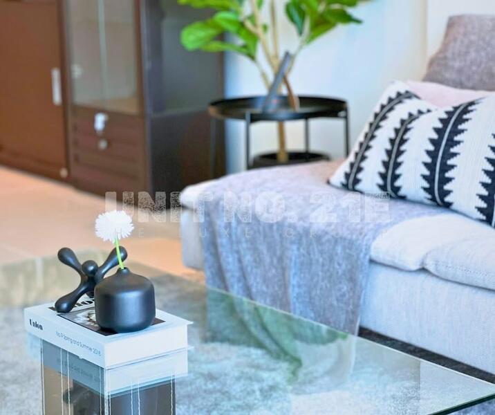 Fullerton Sukhumvit, Bangkok, Sukhumvit Road, Khlong Tan Nua, Watthana, Bangkok, 2 Bedrooms, 105 sqm, Condo For Rent, by The Luxe Group, 60066680 - DDproperty.com