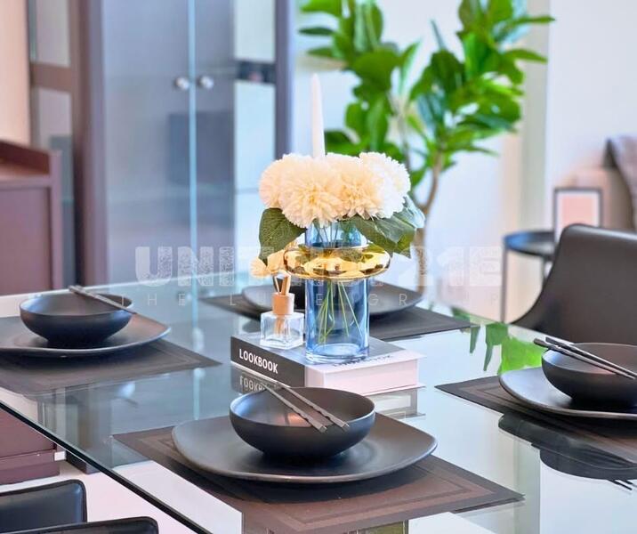Fullerton Sukhumvit, Bangkok, Sukhumvit Road, Khlong Tan Nua, Watthana, Bangkok, 2 Bedrooms, 105 sqm, Condo For Rent, by The Luxe Group, 60066680 - DDproperty.com