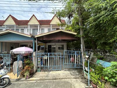 ขาย - ทาวน์เฮ้าส์ 2 ชั้น หมู่บ้าน ชุติมา แพรกษา สมุทรปราการ, สมุทรปราการ