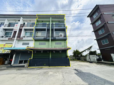 ขาย - ตึกแถว 3.5 ชั้น 2 คูหา ติด ถ. เลียบวงแหวนประชาอุทิศ ทุ่งครุ (หลังมุม), กรุงเทพ