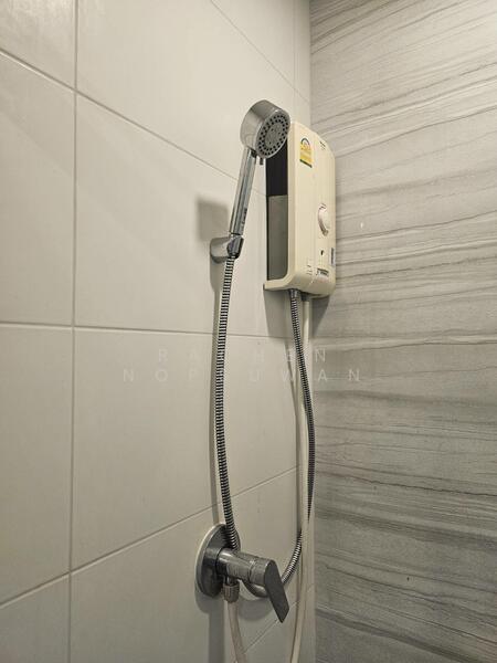 Escent Hatyai : เอสเซ็นท์ หาดใหญ่, สงขลา, ถ.กาญจนวานิช, คอหงส์, หาดใหญ่, สงขลา, 28 ตร.ม., คอนโด ให้เช่า, โดย Rachen Nopsuwan, 60066944 - DDproperty.com