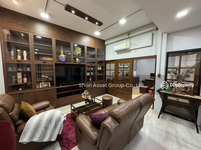 ให้เช่า - ทาวน์โฮม One Nimman, เชียงใหม่