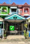 ทาวน์เฮาส์ 3 ชั้น หมู่บ้านวิลล่า นวนคร 17 ตร.ว. 3 นอน 2 น้ำ สภาพพร้อมอยู่, ปทุมธานี