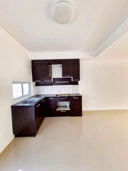 ขาย - อารียา เดอะคัลเลอร์ ไทรน้อย : Areeya The Colors Sai Noi, นนทบุรี